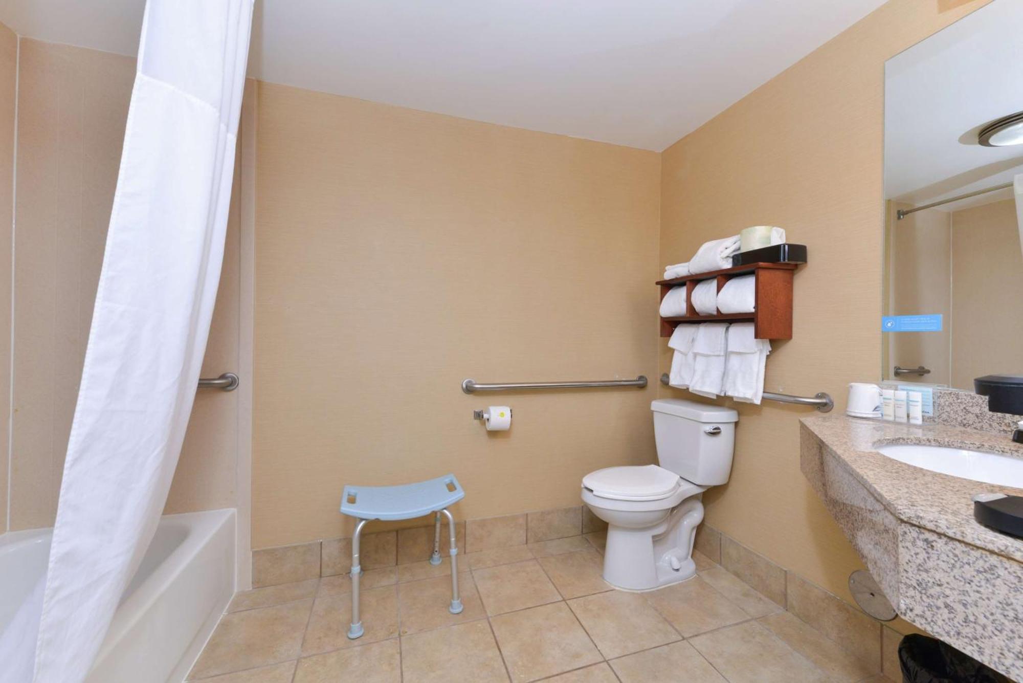 Pickerington Hampton Inn Columbus-East מראה חיצוני תמונה